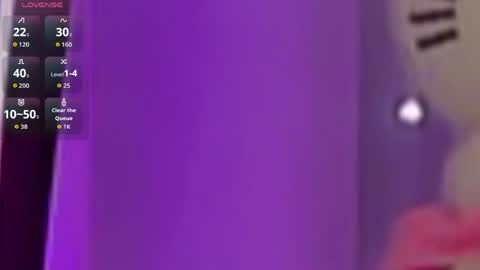 KiraParker online show from 05/25/26, 06:14