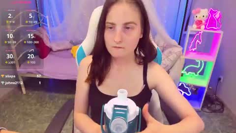 KiraParker online show from 06/11/26, 06:17
