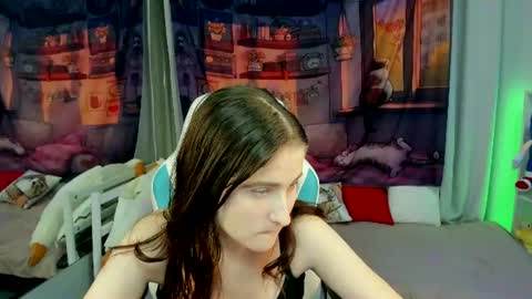 KiraParker online show from 08/02/26, 08:57