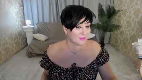 Kira online show from 01/08/26, 11:45