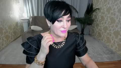 Kira online show from 02/07/26, 11:25