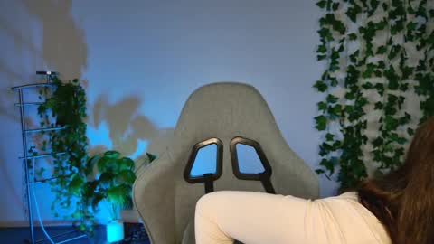 kiravair online show from 04/01/26, 11:11