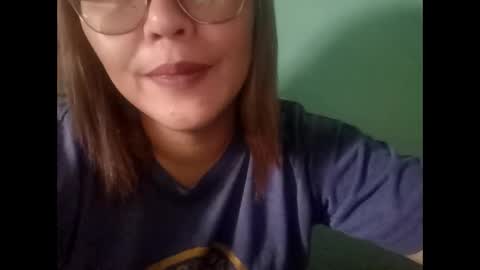 Snapshot of kiray20 chatting on 01/11/25, 08:00 kiray20 online show from 01/11/25, 08:00
