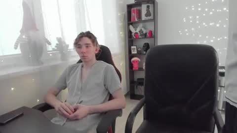 Kirill and Andrey online show from 01/24/25, 10:21