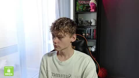 Kirill and Andrey online show from 09/24/25, 10:18