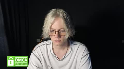 Snapshot of kirill_20_cm chatting on 05/08/26, 02:33 Kirill and Andrey online show from 05/08/26, 02:33