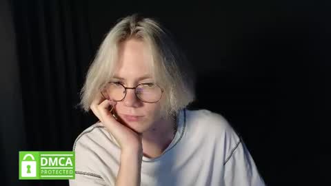 Snapshot of kirill_20_cm chatting on 06/22/26, 04:31 Kirill and Andrey online show from 06/22/26, 04:31