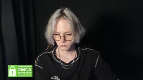 Snapshot of kirill_20_cm chatting on 06/27/26, 09:53 Kirill and Andrey online show from 06/27/26, 09:53