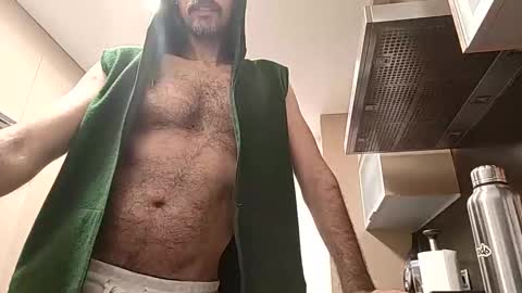 Snapshot of kirliannn chatting on 02/25/25, 06:53 kirlian online show from 02/25/25, 06:53