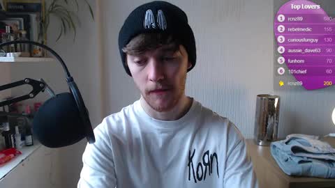 Snapshot of kirokaisan chatting on 02/26/25, 10:15 kirokaisan online show from 02/26/25, 10:15