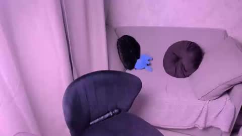 Kira online show from 01/26/25, 10:13