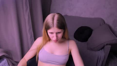 Kira online show from 02/25/25, 07:03