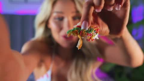 Risha online show from 04/12/26, 07:19