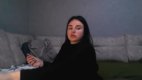 Snapshot of kirunya chatting on 11/05/25, 05:24 Kira online show from 11/05/25, 05:24