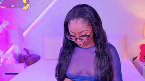 kishalove_ online show from 04/24/26, 10:39