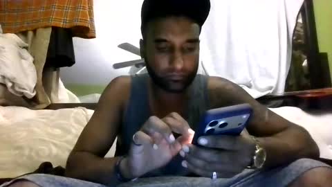 Kishan2525 online show from 02/15/26, 11:30