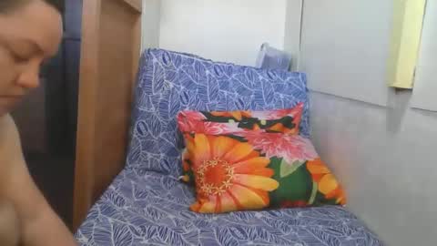 kiss_me_loves online show from 04/04/26, 06:44