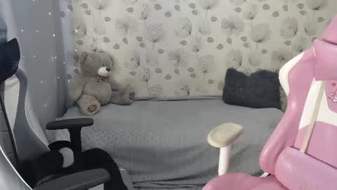 Tori online show from 06/21/26, 07:00