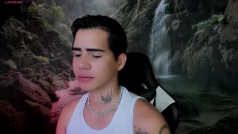 Snapshot of kiss_whitee chatting on 02/28/26, 06:58 kiss_whitee online show from 02/28/26, 06:58