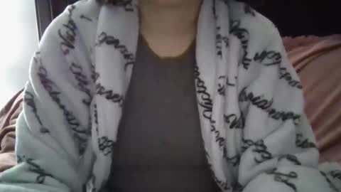 Snapshot of kissandtell1357 chatting on 11/03/25, 02:57 kissandtell1357 online show from 11/03/25, 02:57