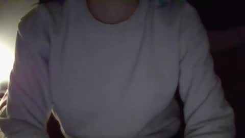 Snapshot of kissandtell1357 chatting on 12/01/25, 03:00 kissandtell1357 online show from 12/01/25, 03:00