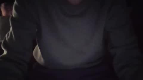 Snapshot of kissandtell1357 chatting on 12/15/25, 01:21 kissandtell1357 online show from 12/15/25, 01:21