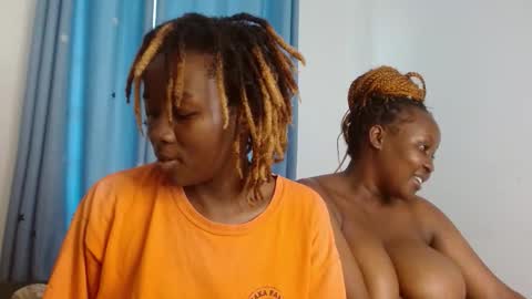 Snapshot of kisses_galore chatting on 02/06/26, 10:07 kisses_galore online show from 02/06/26, 10:07