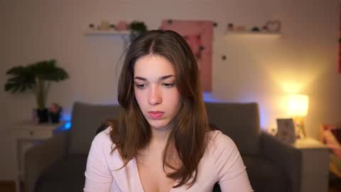 Sisi online show from 01/13/26, 02:22