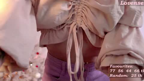 Snapshot of kisskiss_muah chatting on 01/21/25, 02:15 Kate  online show from 01/21/25, 02:15