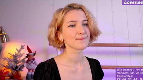 Snapshot of kisskiss_muah chatting on 01/25/25, 05:30 Kate  online show from 01/25/25, 05:30