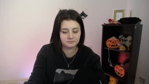 kissleoxx online show from 10/30/25, 03:02