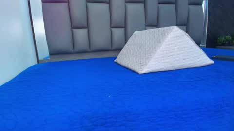 BELLA FLAME online show from 02/28/26, 07:04