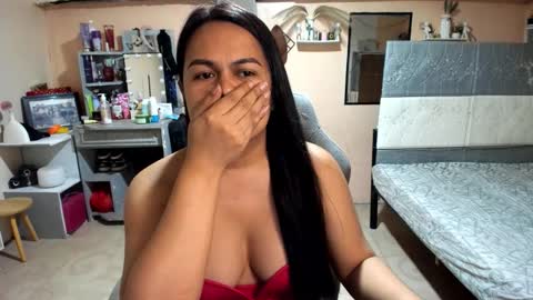 Snapshot of kissmeloves chatting on 02/24/26, 01:20 kissmeloves online show from 02/24/26, 01:20