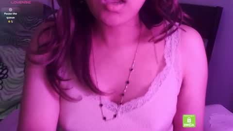 Snapshot of kisspriya chatting on 02/11/26, 08:25 J online show from 02/11/26, 08:25