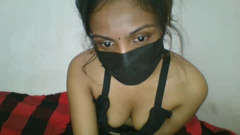 kissy_doll1 online show from 06/17/26, 07:04