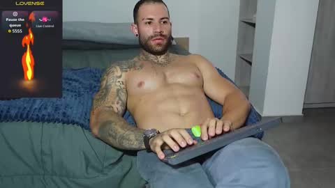 kite__ online show from 10/02/25, 05:53