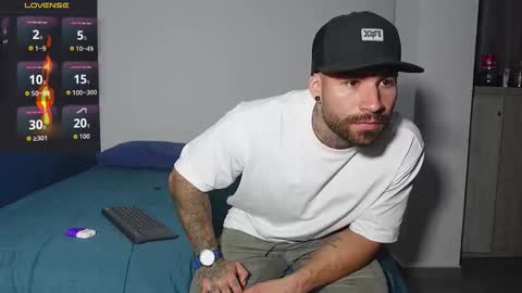 kite__ online show from 11/10/25, 03:16