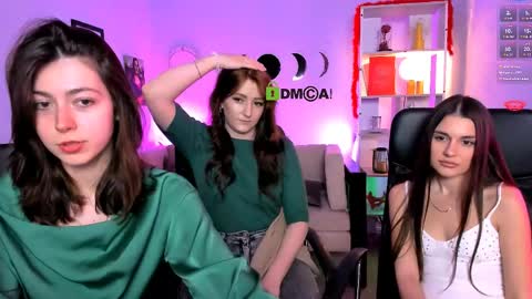 kitniss online show from 04/07/26, 07:14