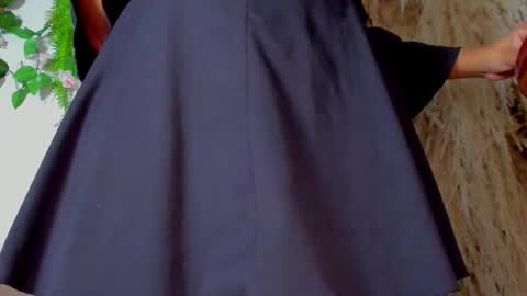 Snapshot of kitsune_zama chatting on 10/31/25, 04:08 Kitsune-sama online show from 10/31/25, 04:08