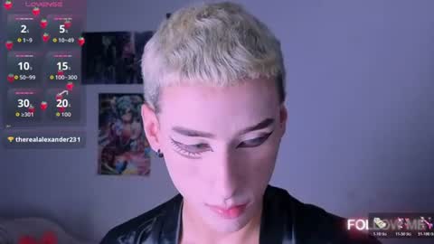 Snapshot of kitsuneplay_ chatting on 08/07/26, 11:40 Salvatore online show from 08/07/26, 11:40