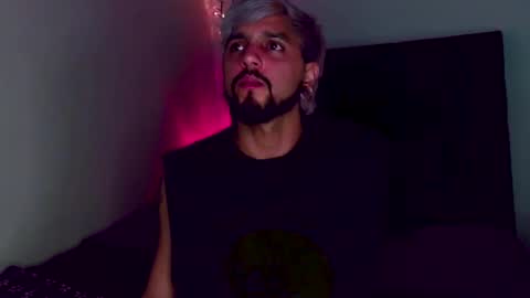 Snapshot of kitsuneshadow22 chatting on 09/14/25, 02:11 Alejandro online show from 09/14/25, 02:11