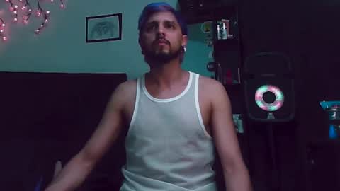 Snapshot of kitsuneshadow22 chatting on 09/25/25, 02:15 Alejandro online show from 09/25/25, 02:15