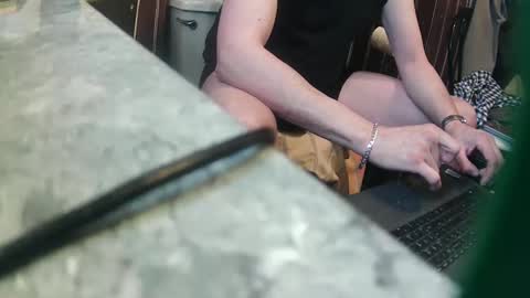 kitt online show from 03/19/26, 06:34