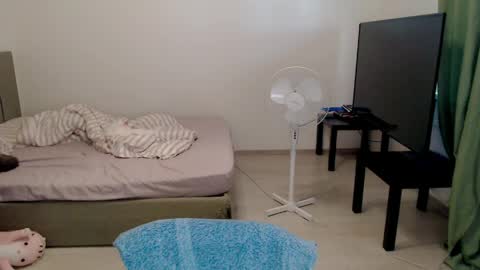Jennyblonde and Emmabrunette online show from 05/28/26, 04:15