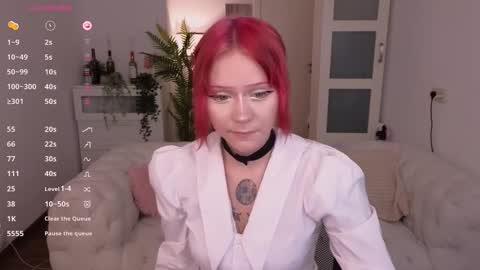 Snapshot of kitten_murray chatting on 09/29/25, 05:34 barbara online show from 09/29/25, 05:34