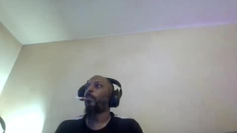 Snapshot of kittendiva42 chatting on 01/31/25, 03:20 kittendiva42 online show from 01/31/25, 03:20