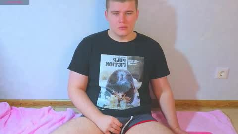 Snapshot of kittenmur chatting on 03/13/26, 04:41 Vlad online show from 03/13/26, 04:41