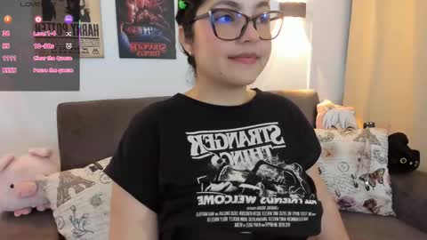 kitten online show from 03/06/26, 09:33