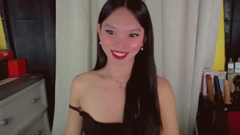 KITTY online show from 04/28/26, 10:48