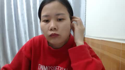 kitti_baby2x online show from 11/03/25, 12:57